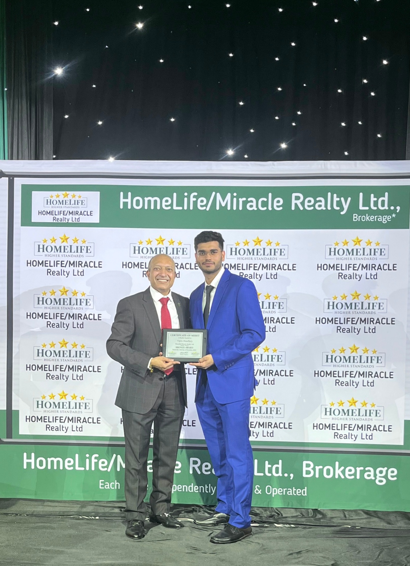 HomeLife stage award